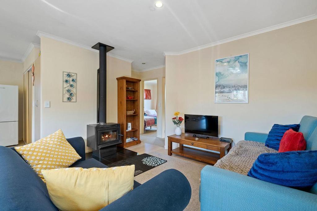 Korimako Ridge - Lake Hawea Holiday Home Kültér fotó