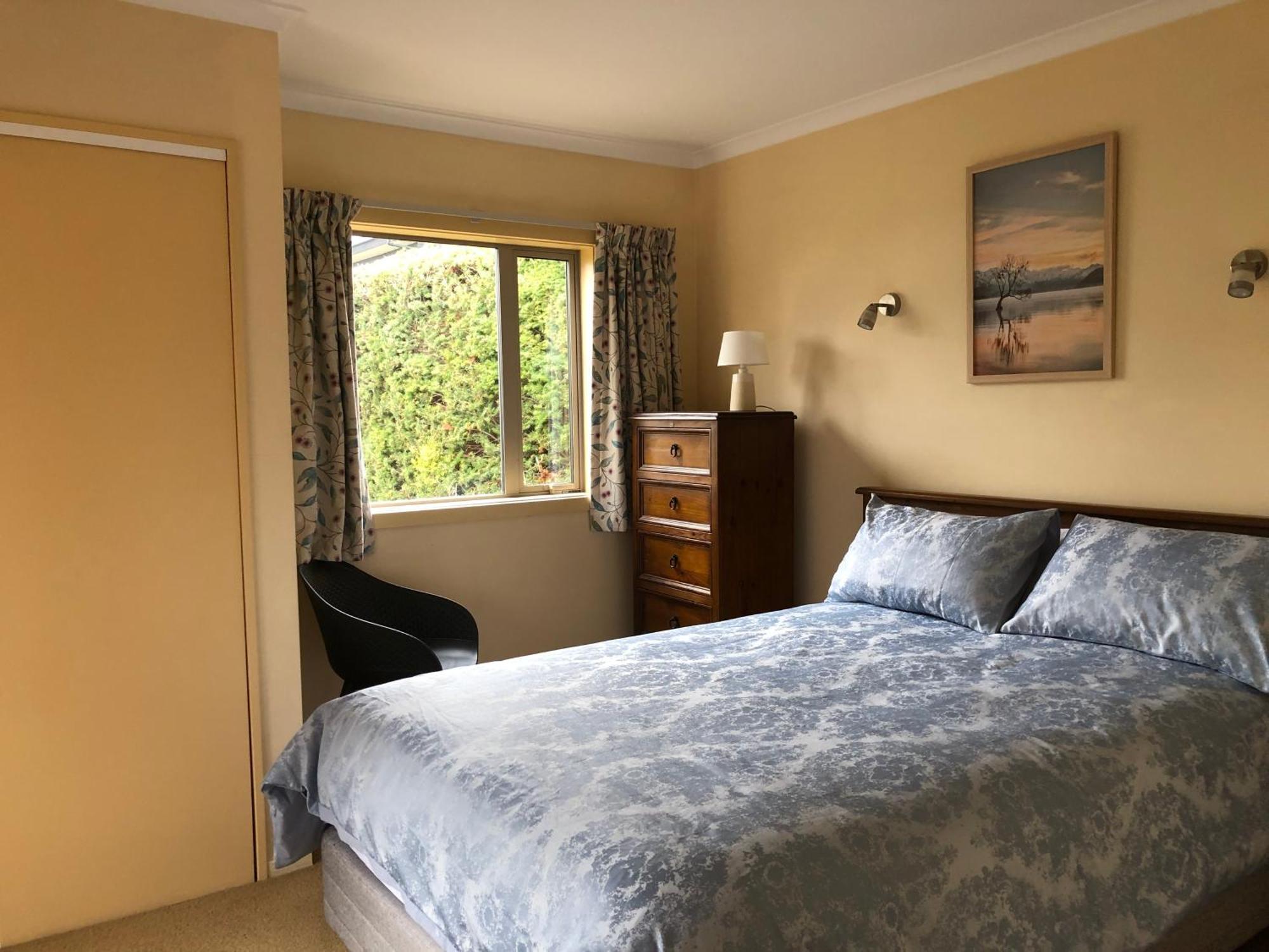 Korimako Ridge - Lake Hawea Holiday Home Kültér fotó